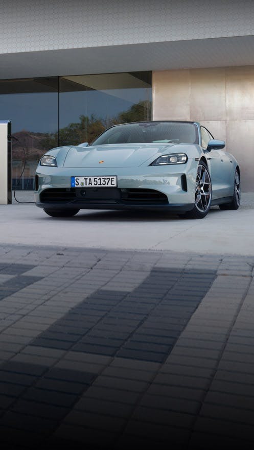 Porsche Taycan 4S Image